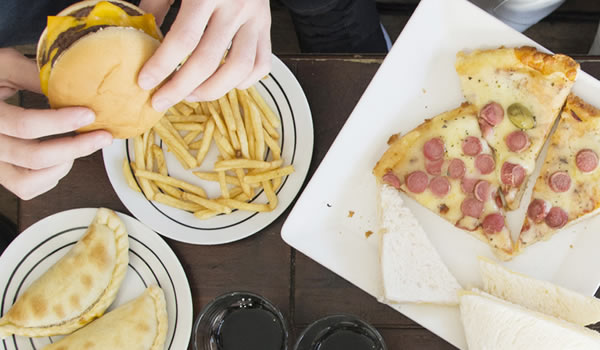 ACIDOS GRASOS TRANS: reducción de su presencia en alimentos industrializados